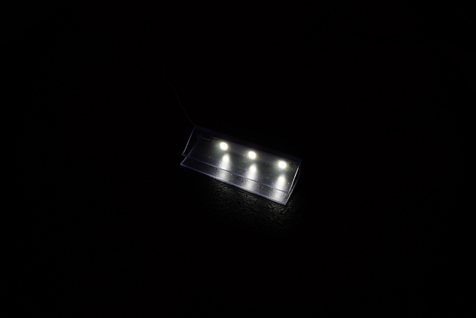 Oświetlenie LED 4 Klipy białe